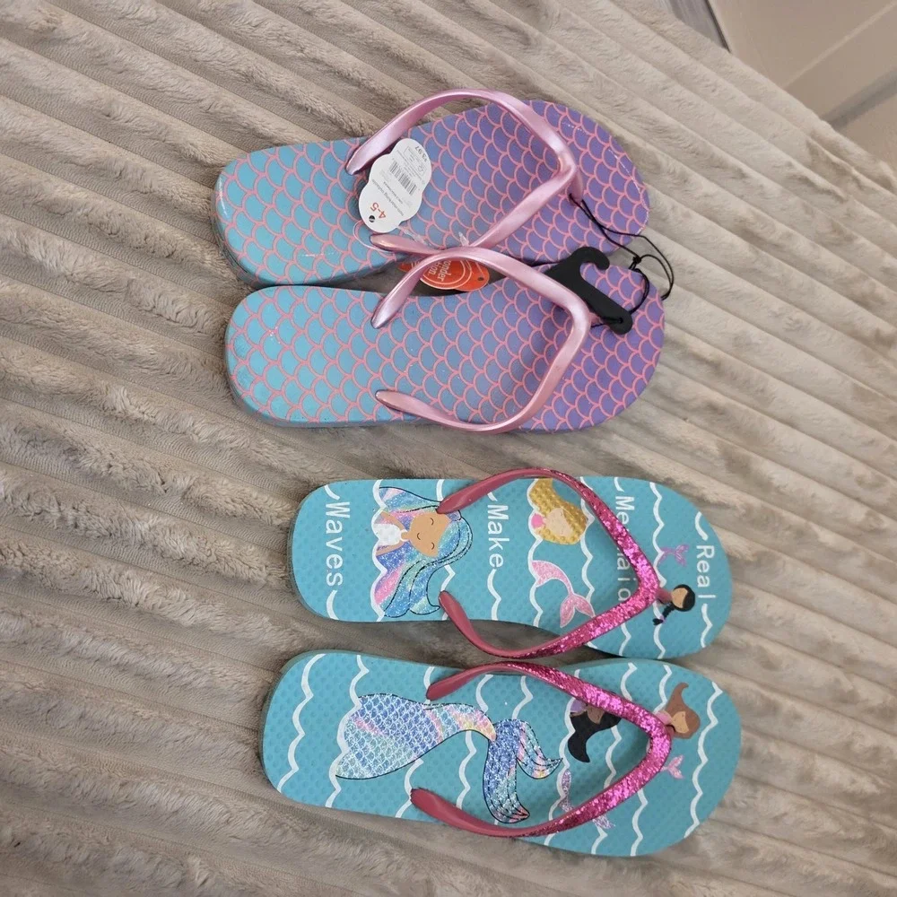 Lot of 2 Girls Mermaid Flip Flops Sandals Pink Blue Sz 4-5